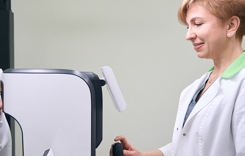 Как проходит лазерная коррекция зрения: подготовка, этапы операции и особенности восстановления